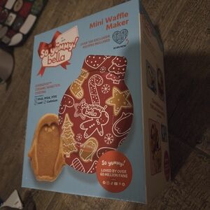 So Yummy Bella Mini Waffle Maker